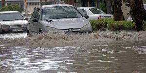 نجات ۱۷ مسافر گرفتار در سیلاب شاهرود