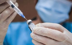 تمامی واکسن‌های کرونا در استان سمنان قابلیت تزریق در “نوبت یادآور” را دارند