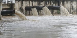 دستور استاندار سمنان برای تأمین آب واحدهای صنعتی