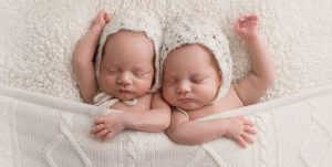 تولد ۴ نوزاد پسر دوقلو طی یک روز در بیمارستان سمنان