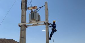 اجرای طرح بهینه‌سازی ۱۰ هزار متر شبکه توزیع برق در سرخه