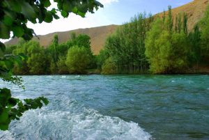 عملیات لایروبی تنها رودخانه دائمی استان سمنان آغاز شد