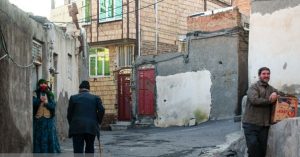 حاشیه‌نشینان برای ثبت‌نام سند تا پایان سال فرصت دارند