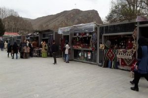 بازارچه‌های نوروزی استان سمنان ۵ میلیارد تومان فروش داشتند
