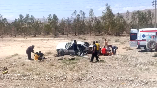واژگونی خودروی پژو پارس در محور گرمسار به سمنان در نزدیکی آرادان، ۶ مصدوم برجای گذاشت؛ همه مصدومان به بیمارستان معتمدی گرمسار منتقل شدند.