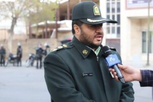 توقیف کامیونت حامل کالای قاچاق به ارزش ۲۶ میلیارد ریال در میامی