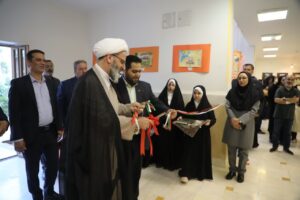 افتتاح نمایشگاه «حماسه رنگ‌ها» با حضور نماینده ولی فقیه در استان سمنان