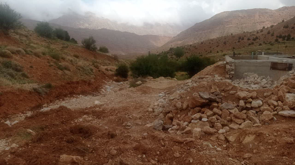 مدیر امور منابع آب شهرستان شاهرود گفت: با پیگیریهای مستمر، نسبت به تخریب اعیانی و رفع تصرف از حدود ۲۰۰ مترمربع از بستر رودخانه تنگه اسمال مجن اقدام شد.