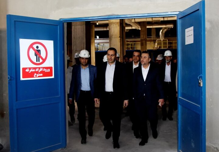 با حضور رئیس بنیاد مستضعفان و جمعی از مسئولان کشوری، فاز نخست کارخانه تولید لاستیک در شهرستان مهدیشهر استان سمنان امروز به بهره‌برداری می‌رسد؛ طرحی صنعتی که اشتغال‌زایی گسترده و کاهش وابستگی به واردات را هدف گرفته است.
