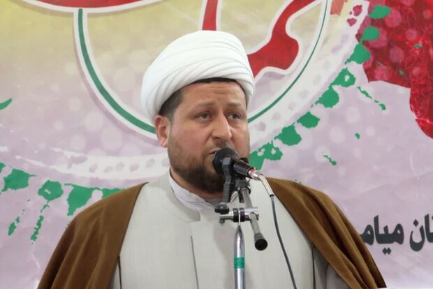 امام جمعه میامی با اشاره به جابجایی قدرت از غرب به شرق، ایران را بازیگر کلیدی تحولات جهانی معرفی کرد و تأکید کرد که دشمنان در صورت تکرار اشتباه، با پاسخی کوبنده و تاریخی مواجه خواهند شد.
