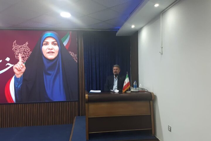 شهردار شاهرود گفت: شهر شاهرود با پروژه‌های گسترده عمرانی از جمله تملک اداره پست میدان امام (ره)، احداث پارکینگ‌های طبقاتی و افزایش فضای سبز، تحولی قابل توجه را تجربه می‌کند.