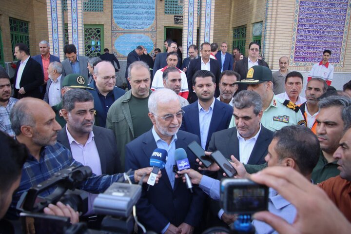 وزیر کشور با تأکید بر اینکه رویکرد اصلی دولت چهاردهم در اجرای پروژه‌ها کیفی‌سازی طرح‌ها است، گفت: افتتاح طرح‌های عمرانی و اقتصادی باید با نگاه ارتقای کیفیت و رفع نیازهای واقعی مردم همراه باشد.