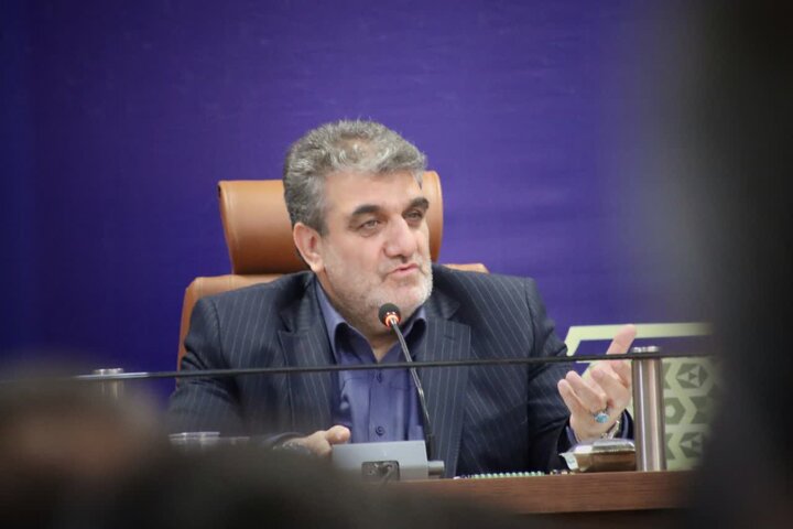 استاندار سمنان تأکید کرد تمام دستگاه‌های اجرایی استان باید با هماهنگی کامل، زیرساخت‌های لازم برای خدمت به زائران اربعین را فراهم کنند.