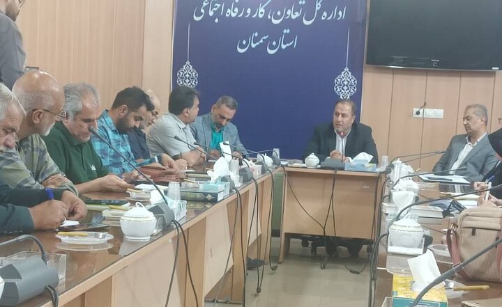 مدیرکل تعاون، کار و رفاه اجتماعی استان سمنان از ایجاد هشت تعاونی جدید طی سال ۱۴۰۴ در استان خبر داد و اعلام کرد مجموع سرمایه این تعاونی‌ها ۴۰۰ میلیارد تومان برآورد می‌شود و ظرفیت ایجاد اشتغال برای ۴۷ نفر و مشارکت ۳۵۶ تعاون‌گر را دارند.