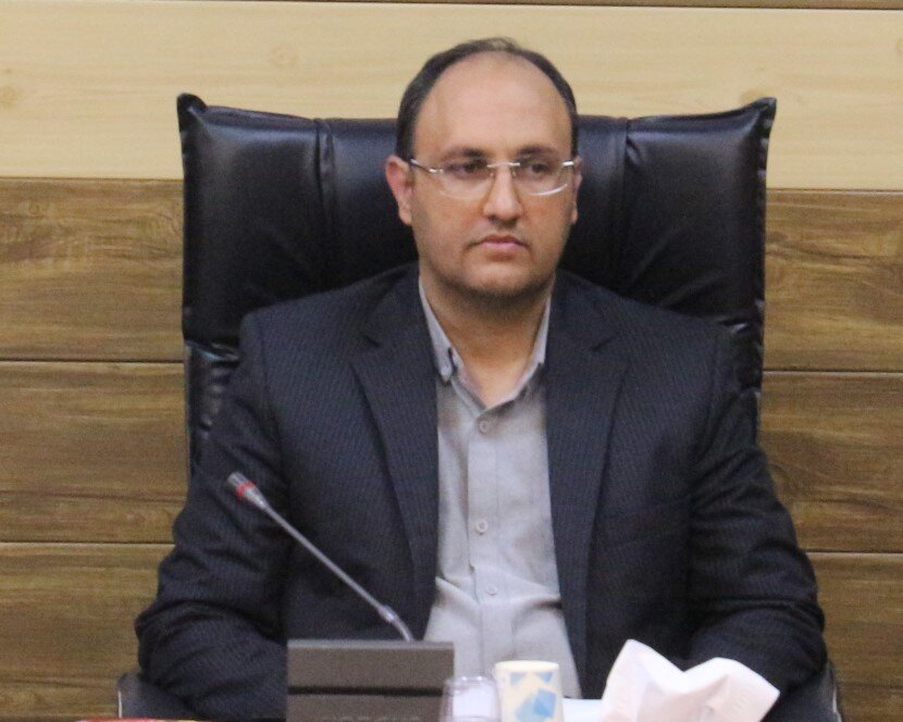 پویش ملی «همه حاضر» در استان سمنان آغاز شد تا با تأمین نوشت‌افزار مورد نیاز، دانش‌آموزان تحت پوشش بهزیستی از فرصت برابر آموزشی برخوردار شوند.