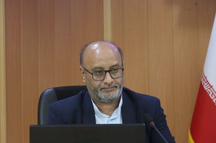 مراسم معرفی و تقدیر از فعالان برتر عرصه گردشگری استان سمنان هم‌زمان با هفته گردشگری برگزار می‌شود و بیش از ۳۰ برنامه شاخص در سراسر استان به اجرا درمی‌آید.