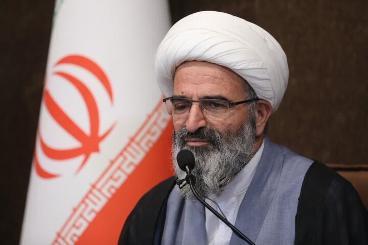 نماینده ولی‌فقیه در استان سمنان با تأکید بر اینکه بسیجیان نباید به فعالیت‌های فعلی بسنده کنند، خواستار آمادگی همه‌جانبه نیروهای بسیج در عرصه‌های رزمی، رسانه‌ای و جنگ نرم شد و گفت: فراگیری دانش مبارزه با دشمن ضرورتی اجتناب‌ناپذیر است.