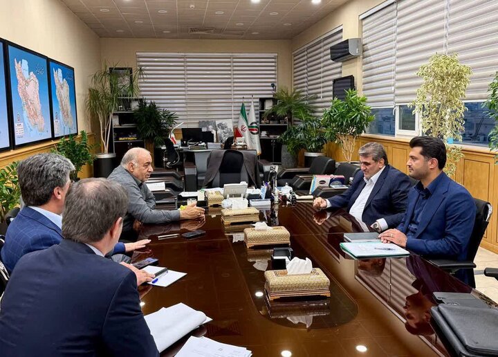 در پی عدم اجرای تعهدات از سوی پیمانکار قبلی، مدیرکل راه و شهرسازی استان سمنان از خلع ید وی در پروژه محور مواصلاتی سمنان–فیروزکوه خبر داد و اعلام کرد که پیمانکار جدید حداکثر تا 20 روز آینده معرفی خواهد شد.