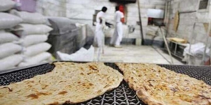 فرماندار شهرستان سمنان از اجرای طرح جدید ساماندهی عرضه کنجد در نانوایی‌ها خبر داد و اعلام کرد که از اول آذرماه، کنجد مصرفی نانوایی‌ها به صورت بسته‌های بهداشتی ۵ و ۱۰ گرمی ارائه می‌شود تا بهداشت نان تضمین و شفافیت قیمت رعایت شود.