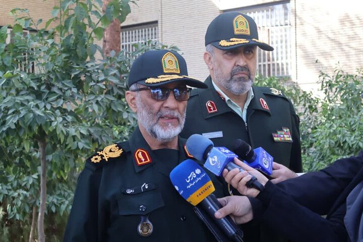 جانشین فرمانده کل انتظامی کشور اعلام کرد که سمنان در سال جاری شاهد کاهش ۱۵ درصدی سرقت‌ها و رشد ۷۳ درصدی کشف مواد مخدر بوده و همچنان در جمع استان‌های امن و با رضایت بالای شهروندان قرار دارد.