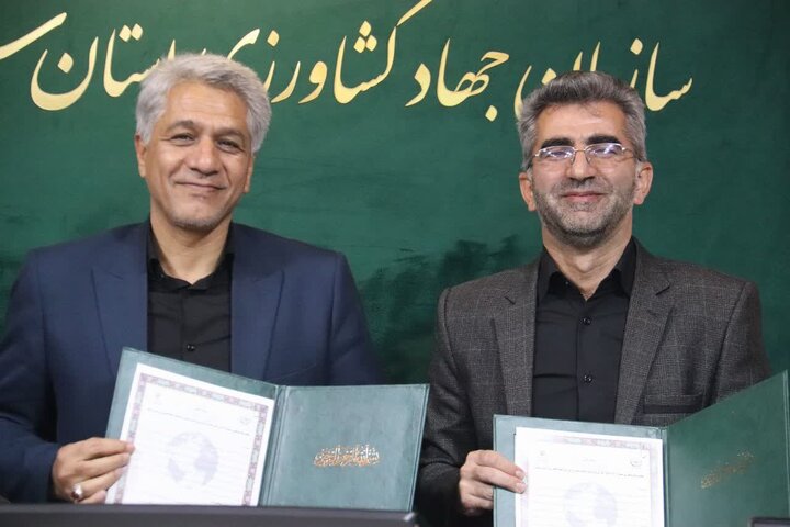 رئیس اداره آب و خاک جهاد کشاورزی استان سمنان از امضای تفاهم‌نامه همکاری مشترک با آموزش و پرورش استان خبر داد و گفت: این تفاهم‌نامه با هدف آموزش همگانی و نهادینه‌سازی فرهنگ حفاظت از خاک در میان کودکان و نوجوانان منعقد شده است.