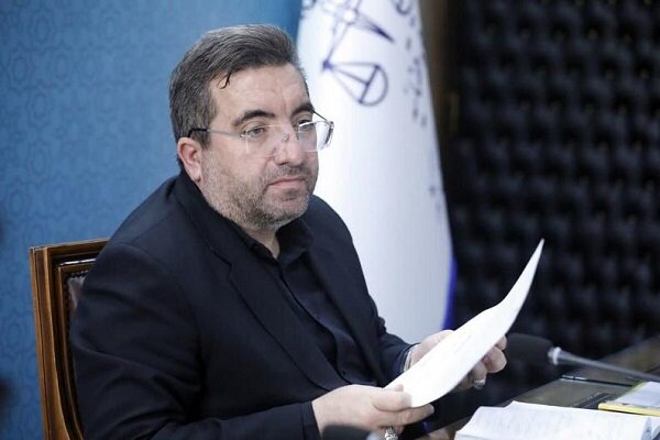 رئیس سازمان ثبت اسناد و املاک کشور از آغاز اجرای سازوکار جدید تقسیم‌نامه و پیش‌فروش ساختمان خبر داد و گفت: با ثبت رسمی معاملات، زمینه وقوع کلاهبرداری و فروش یک واحد مسکونی به چند نفر در بازار مسکن کاهش می‌یابد.